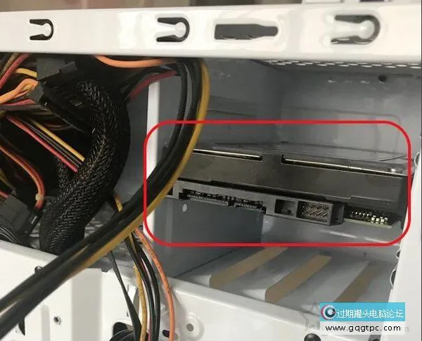 台式电脑加新/旧机械硬盘+分区教程