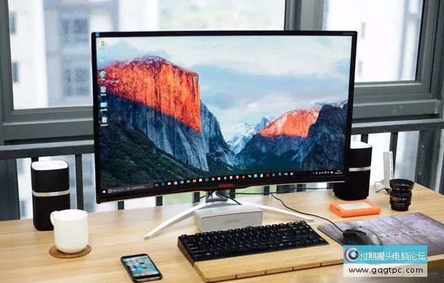曲面和平面显示器哪个好？曲面显示器和平面显示器的差别及优缺点