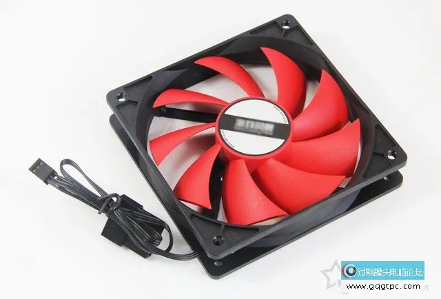 硬件知识科普：2针、3针、4针接口的散热风扇的差别是什么？