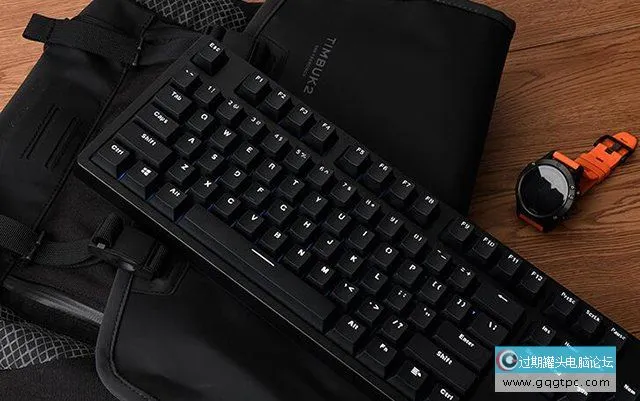 黑爵机器键盘怎样调背光？黑爵机器键盘灯光不亮了的故障处理