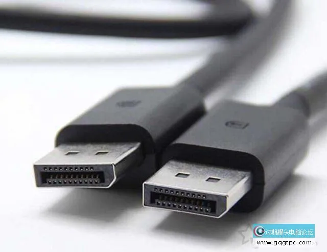 显示器黑一下又亮了什么问题？处理显示器黑屏一会又亮一会又黑