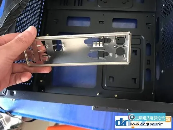DIY组装电脑教程，新手也能学会自己组装电脑